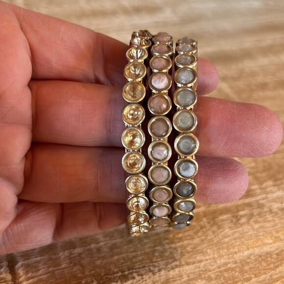 Loft Set of 3 Bracelets #45 pale gold stretch - Picture 3 of 6